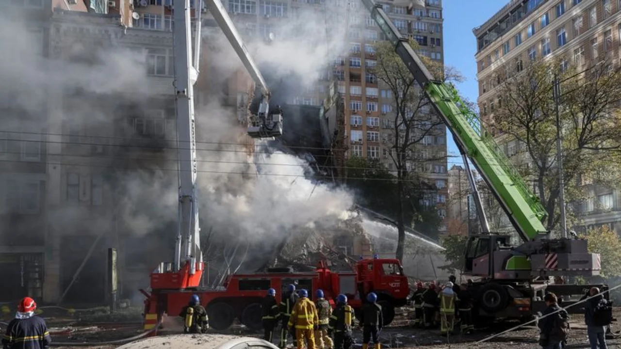 Guerra en Ucrania: Los impactantes ataques rusos sobre Kiev con drones 
