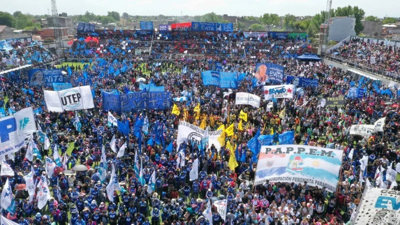 En el Día de la Lealtad, movimientos sociales pidieron "formalizar la economía popular"