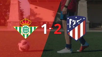 Antoine Griezmann marca un doblete en la victoria 2-1 de Atlético de Madrid ante Betis Antoine Griezmann marca un doblete en la victoria 2-1 de Atlético de Madrid ante Betis