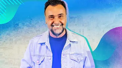 Roberto Navarro vuelve a la pantalla por El Destape Roberto Navarro vuelve a la pantalla por El Destape