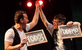 Omi, el mago que empezó en los semáforos y triunfó con su show de magia inclusiva | Historias de vida
