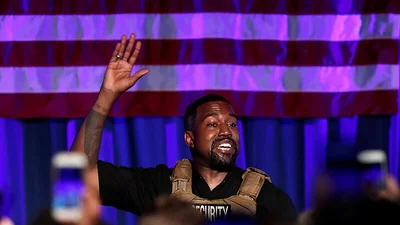 Adidas planea poner fin a asociación con Kanye West por "comportamientos ofensivos": Bloomberg News Adidas planea poner fin a asociación con Kanye West por "comportamientos ofensivos": Bloomberg News