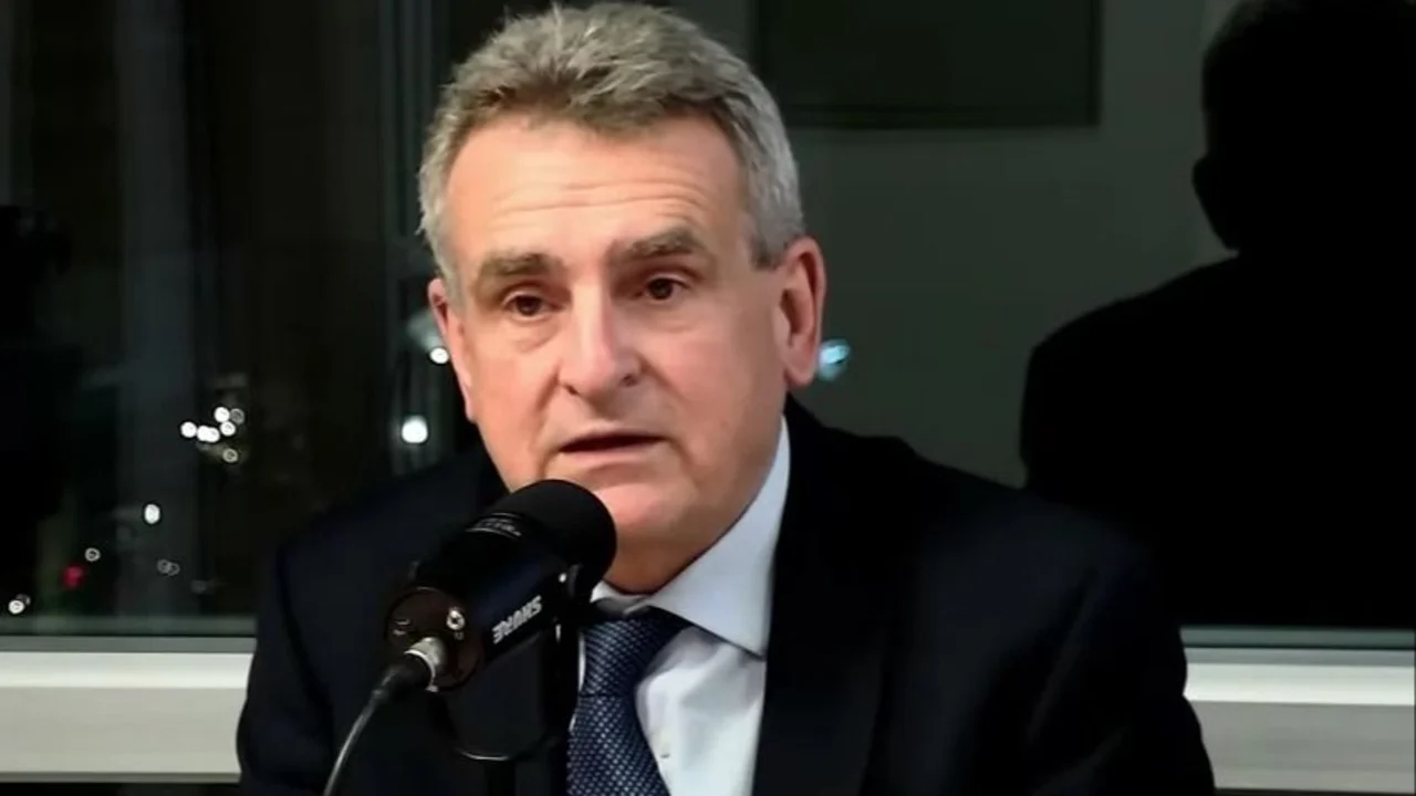 Agustín Rossi respondió si va a reemplazar a Manzur como jefe de Gabinete