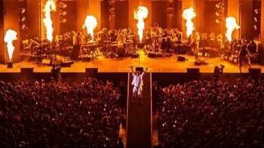 Babasónicos brilló en el Movistar Arena frente a más de 25 mil personas