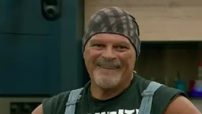 Muñeco de Walter Alfa, participante de Gran Hermano Muñeco de Walter Alfa, participante de Gran Hermano