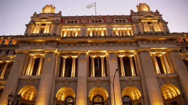 El Derecho contra los tribunales