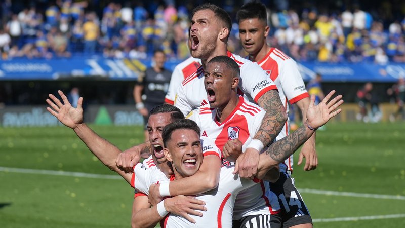 Un crack de River destrozó a Almirón y a Boca: "Muchísimas falencias"