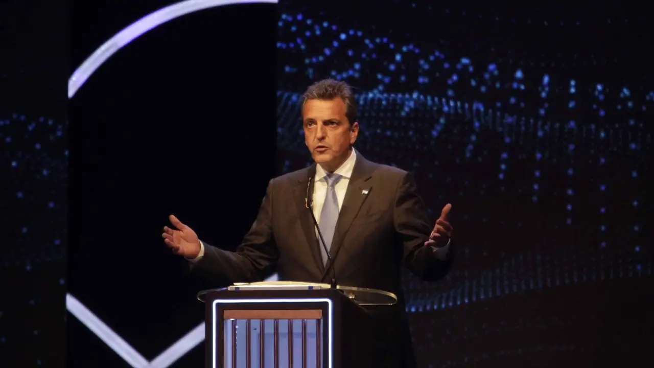 Massa quedó conforme con el primer debate y ven con optimismo al segundo