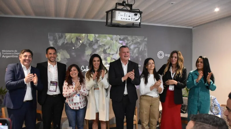 Se presentó La Chaya 2024 en la Feria Internacional del Turismo: Abel Pintos estará en la apertura