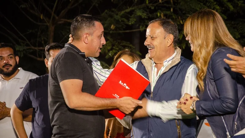 Ricardo Quintela llamó a ser "mariscales para persuadir y convencer a los votantes confundidos"