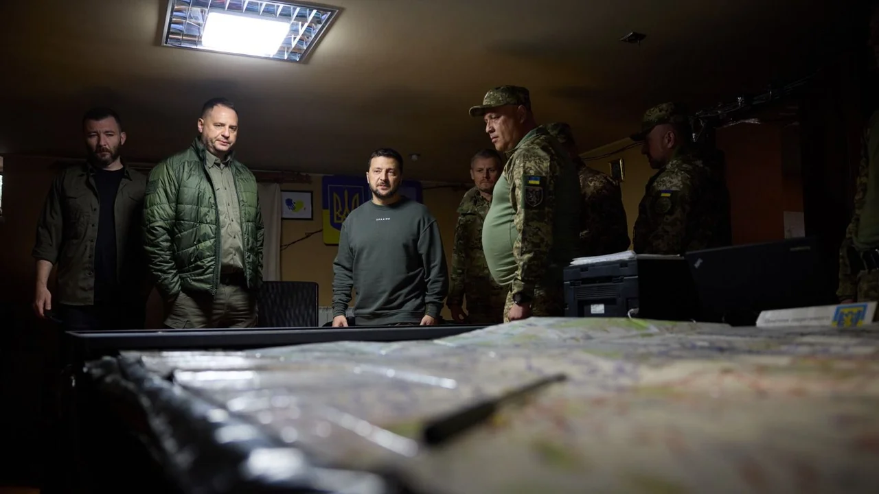 Zelensky visitó el frente de guerra y Rusia subestimó  contraofensiva