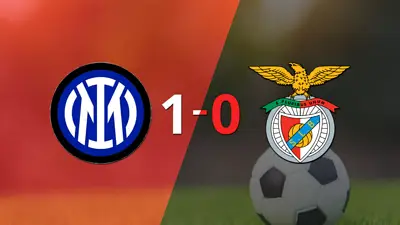 En su casa Inter derrotó a Benfica 1 a 0 En su casa Inter derrotó a Benfica 1 a 0