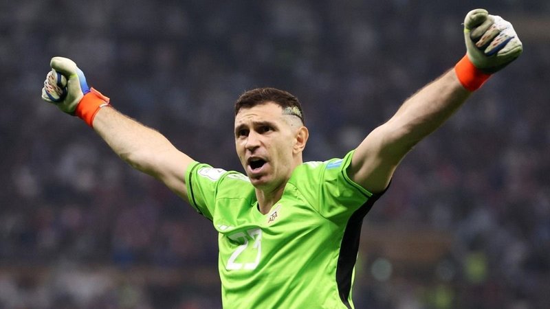 Dibu Martínez confirmó lo que todos imaginaban sobre Lionel Messi: "A seguir"