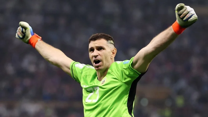 Dibu Martínez confirmó lo que todos imaginaban sobre Lionel Messi: "A seguir"