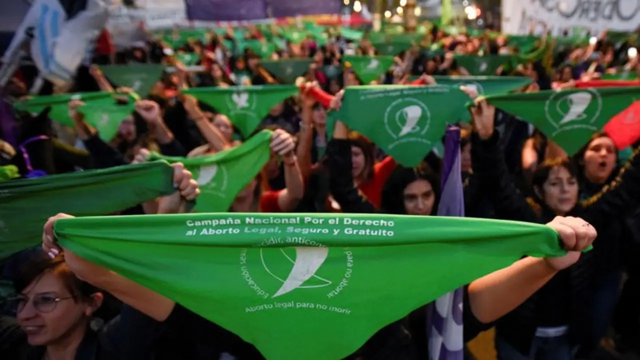 En 2025, la mayoría de las provincias tuvieron que financiar solas el acceso al aborto