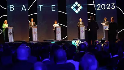 Debate presidencial hoy: cómo serán los turnos en los cruces de preguntas, uno por uno Debate presidencial hoy: cómo serán los turnos en los cruces de preguntas, uno por uno