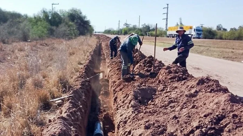 El gobierno profundiza las acciones para recuperar el sistema de agua potable en Chamical
