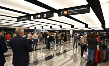 Insólito: Argentina permitirá el ingreso de extranjeros si lo aprueba EE.UU | Migraciones
