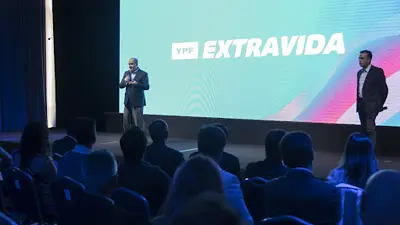 YPF presentó en FADEAAC sus modernas soluciones para el transporte YPF presentó en FADEAAC sus modernas soluciones para el transporte