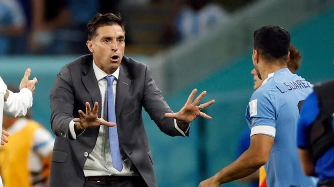 Sevilla nombra a uruguayo Alonso como nuevo DT