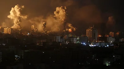 Tras las directivas israelíes, la Franja de Gaza quedó sin electricidad, sin agua y sin combustible. Tras las directivas israelíes, la Franja de Gaza quedó sin electricidad, sin agua y sin combustible.