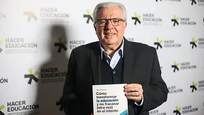 Barbieri presentó un libro para analizar los desafíos de la educación Barbieri presentó un libro para analizar los desafíos de la educación