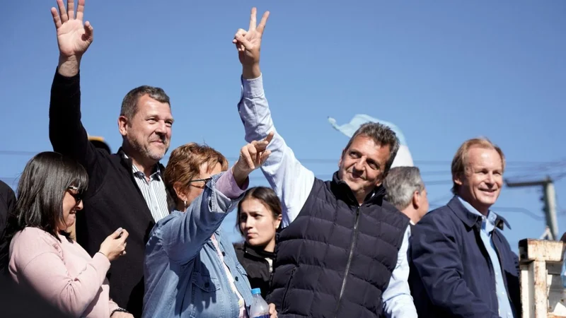 A 10 días de las elecciones 2023, Massa le habló a la militancia: "Somos una fuerza invencible si salimos convencidos"