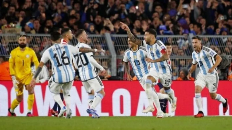 Con un golazo de Otamendi, Argentina venció a Paraguay y mereció mucho más