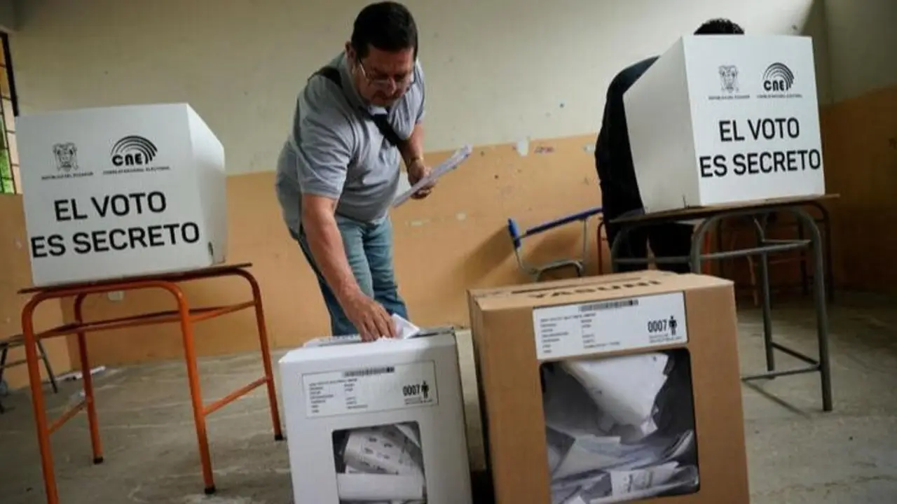 Ecuador: los ataques al correismo tiñeron el proceso electoral