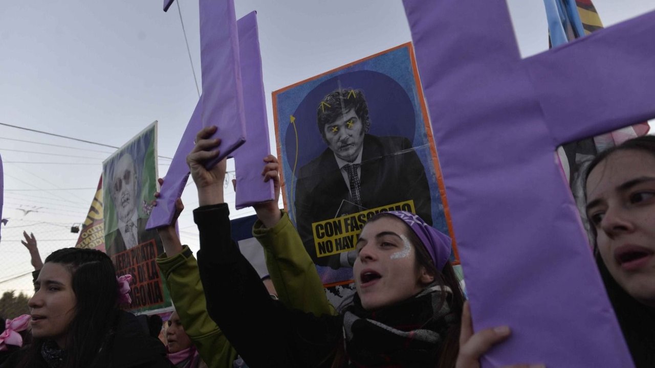 Los feminismos desafían a Milei en un nuevo encuentro nacional “Contra el ajuste y la crueldad”