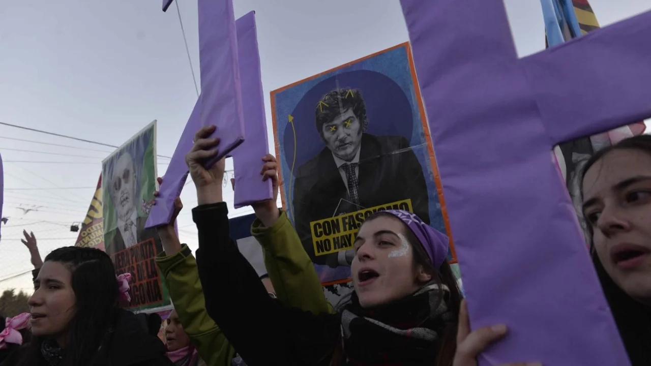Los feminismos desafían a Milei en un nuevo encuentro nacional “Contra el ajuste y la crueldad”
