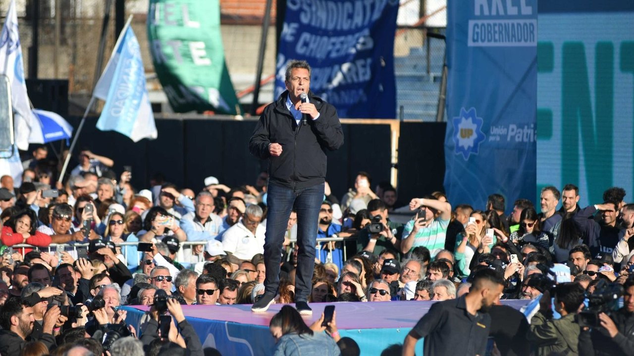 Massa, de cara a las elecciones 2023: "Es una muestra de debilidad que un candidato ande repartiendo cargos"