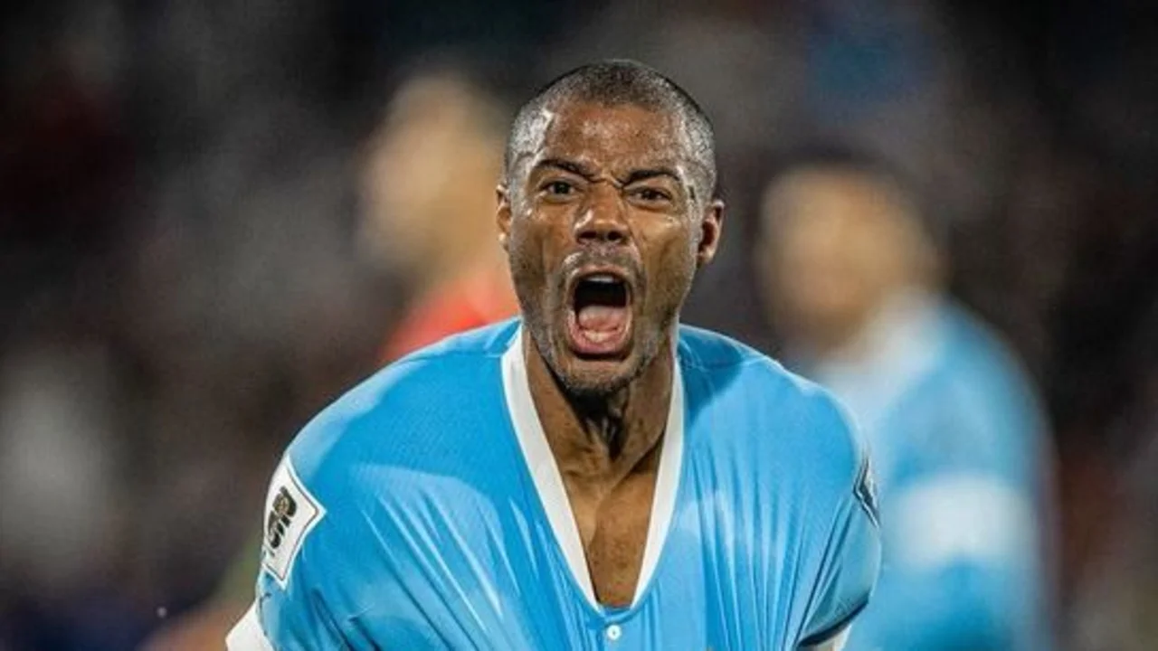 Uruguay le ganó a Brasil y los hinchas lanzaron una cargada fenomenal