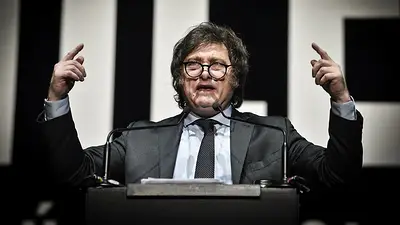 "Habrá bichos peligrosos": la insólita metáfora de Milei para explicar su gobierno "Habrá bichos peligrosos": la insólita metáfora de Milei para explicar su gobierno