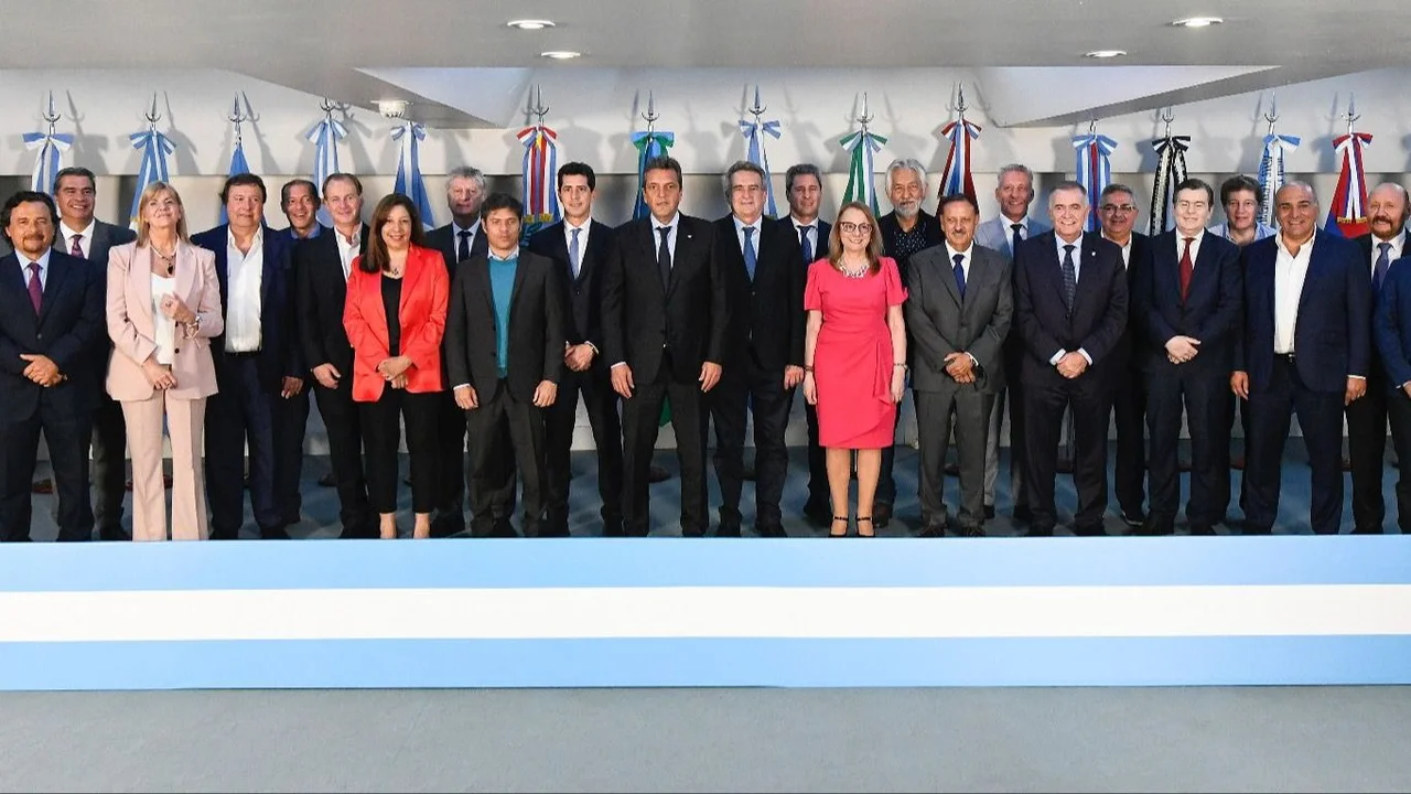 Elecciones 2023: con la inclusión de Sáenz y pedidos por Schiaretti, se amplía la reunión de Massa con gobernadores