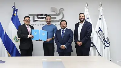 El presidente de El Salvador, Nayib Bukele, presentó su candidatura a la presidencia. El presidente de El Salvador, Nayib Bukele, presentó su candidatura a la presidencia.