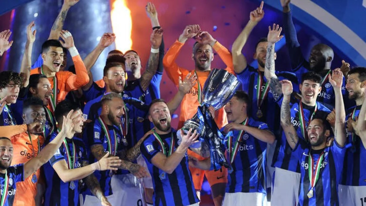 MFE se queda con derechos de TV de las tres próximas temporadas de la Copa Italia: fuentes