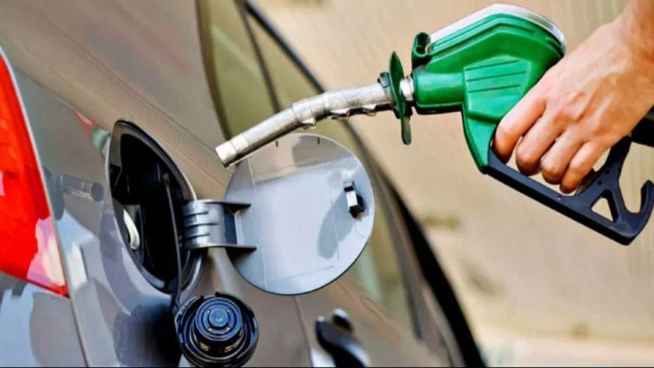 El gobierno de La Rioja anunció cuándo se solucionará el faltante de combustible en las estaciones de servicio
