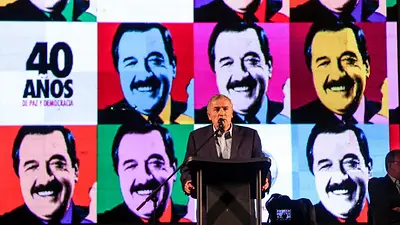 La UCR celebró los 40 años de democracia: "No vamos a transitar el camino del salto al vacío" La UCR celebró los 40 años de democracia: "No vamos a transitar el camino del salto al vacío"