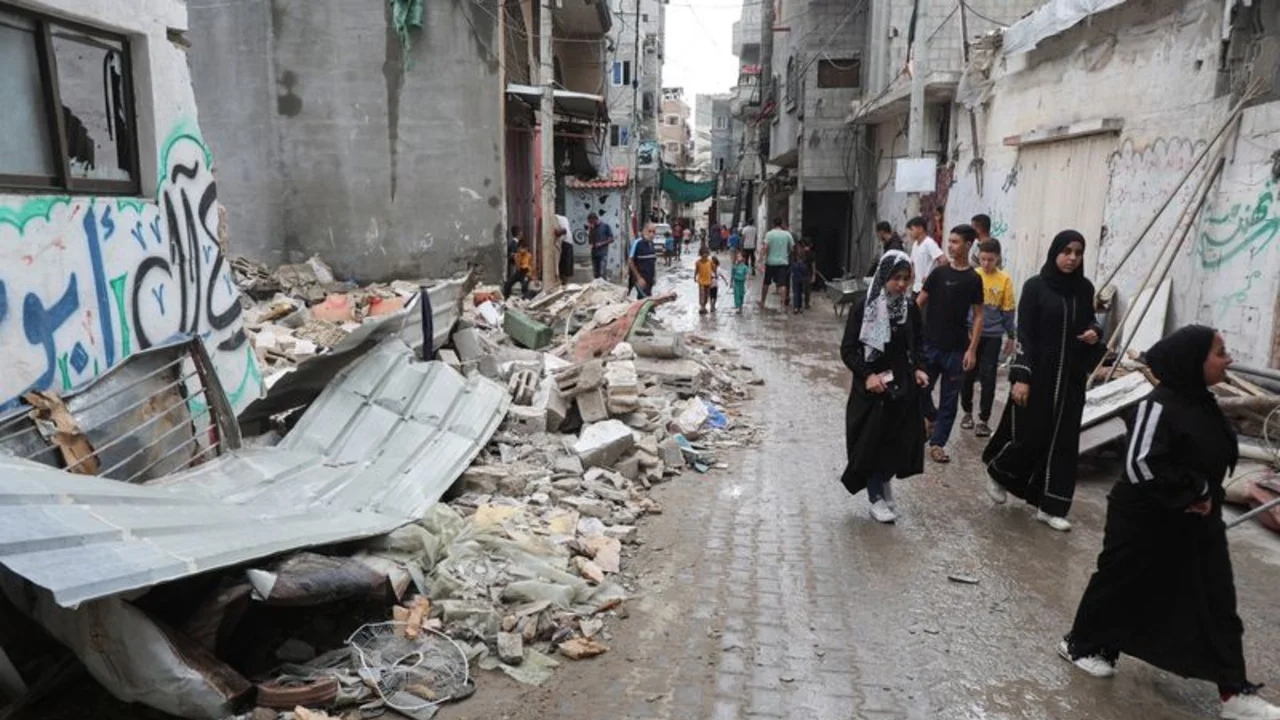Los bombardeos israelíes causan al menos 21 muertos en Gaza mientras se suceden los combates