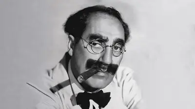 Fotografía del comediante Groucho Marx Fotografía del comediante Groucho Marx