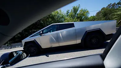 Tesla planea cuatro nuevas baterías en 2026, incluida una para robotaxi, dice The Information Tesla planea cuatro nuevas baterías en 2026, incluida una para robotaxi, dice The Information