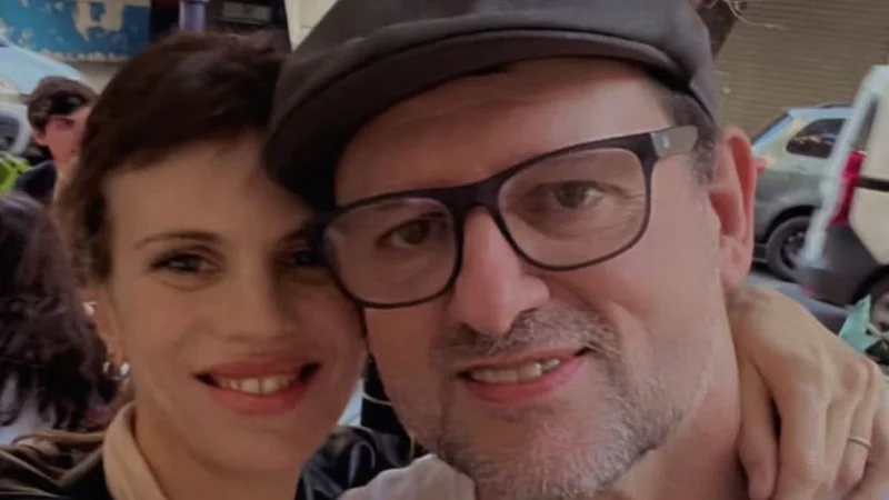 Cuántos años tiene la novia de Christophe Krywonis de Bake Off. 