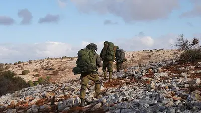 Un ataque israelí corta una ruta utilizada para huir de Líbano, según el ministro de Transportes Un ataque israelí corta una ruta utilizada para huir de Líbano, según el ministro de Transportes
