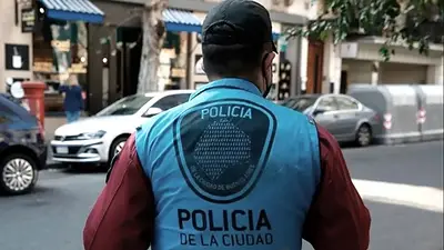 Once: casi 200 allanamientos en depósitos de mercadería de manteros Once: casi 200 allanamientos en depósitos de mercadería de manteros