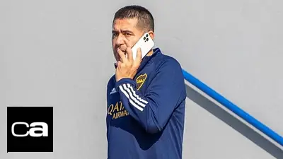 Boca Juniors, Juan Román Riquelme, Valentín Gómez. Boca Juniors, Juan Román Riquelme, Valentín Gómez.