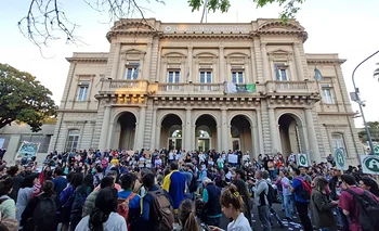 Milei cerró el único hospital de Salud Mental en AMBA: la crítica situación del Bonaparte | Salud mental