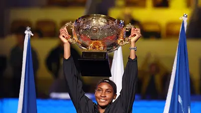 Gauff vence a Muchova en sets corridos y gana el Abierto de China Gauff vence a Muchova en sets corridos y gana el Abierto de China