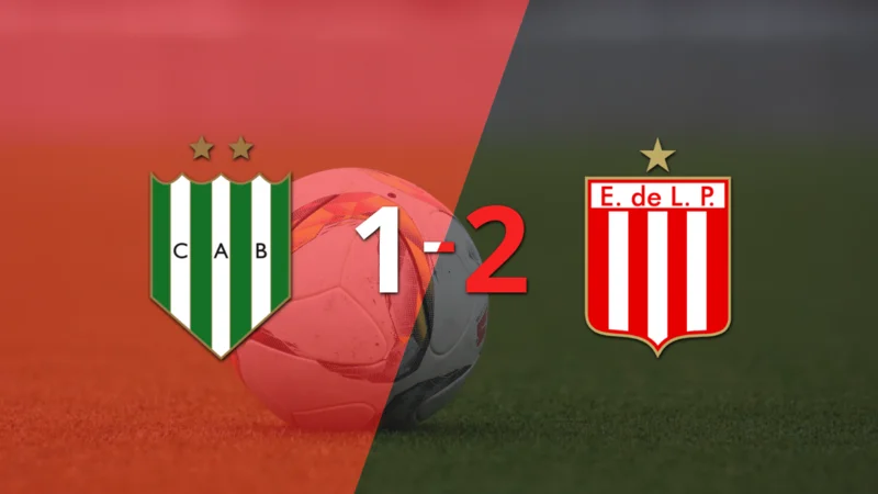 Estudiantes celebra con un sufrido 2-1 ante Banfield, gracias a un gol agónico