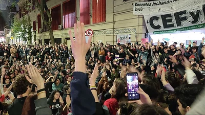 Previo a la marcha universitaria, estudiantes de Filo UBA tomarán la sede desde el martes Previo a la marcha universitaria, estudiantes de Filo UBA tomarán la sede desde el martes